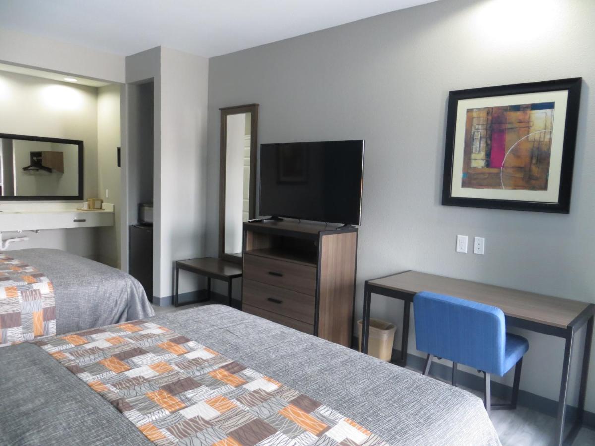 Haven Inn & Suites Willowbrook (Adults Only) Χιούστον Εξωτερικό φωτογραφία